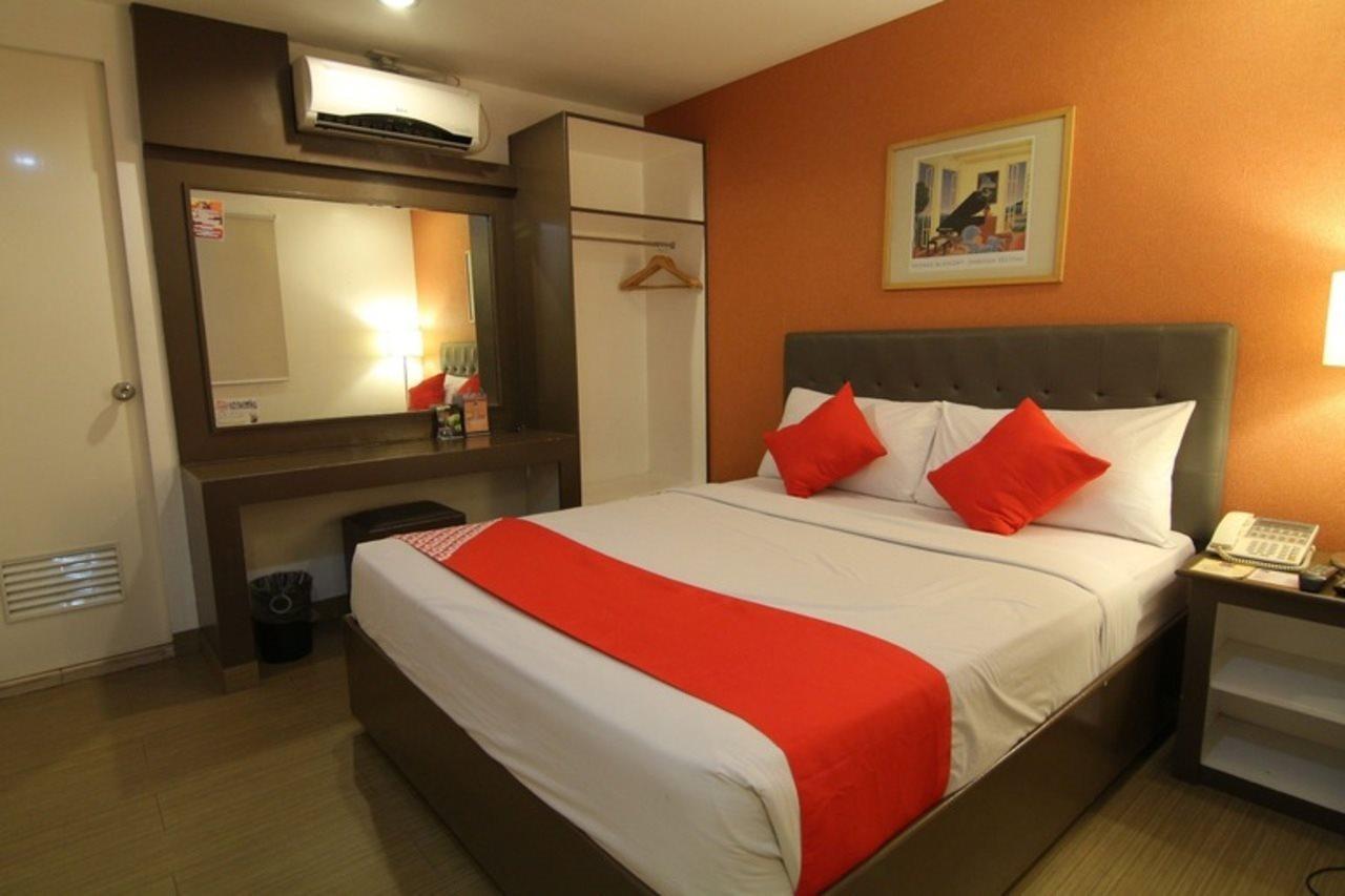 Oyo 24H City Hotel Near Makati Medical Center Makati City Kültér fotó