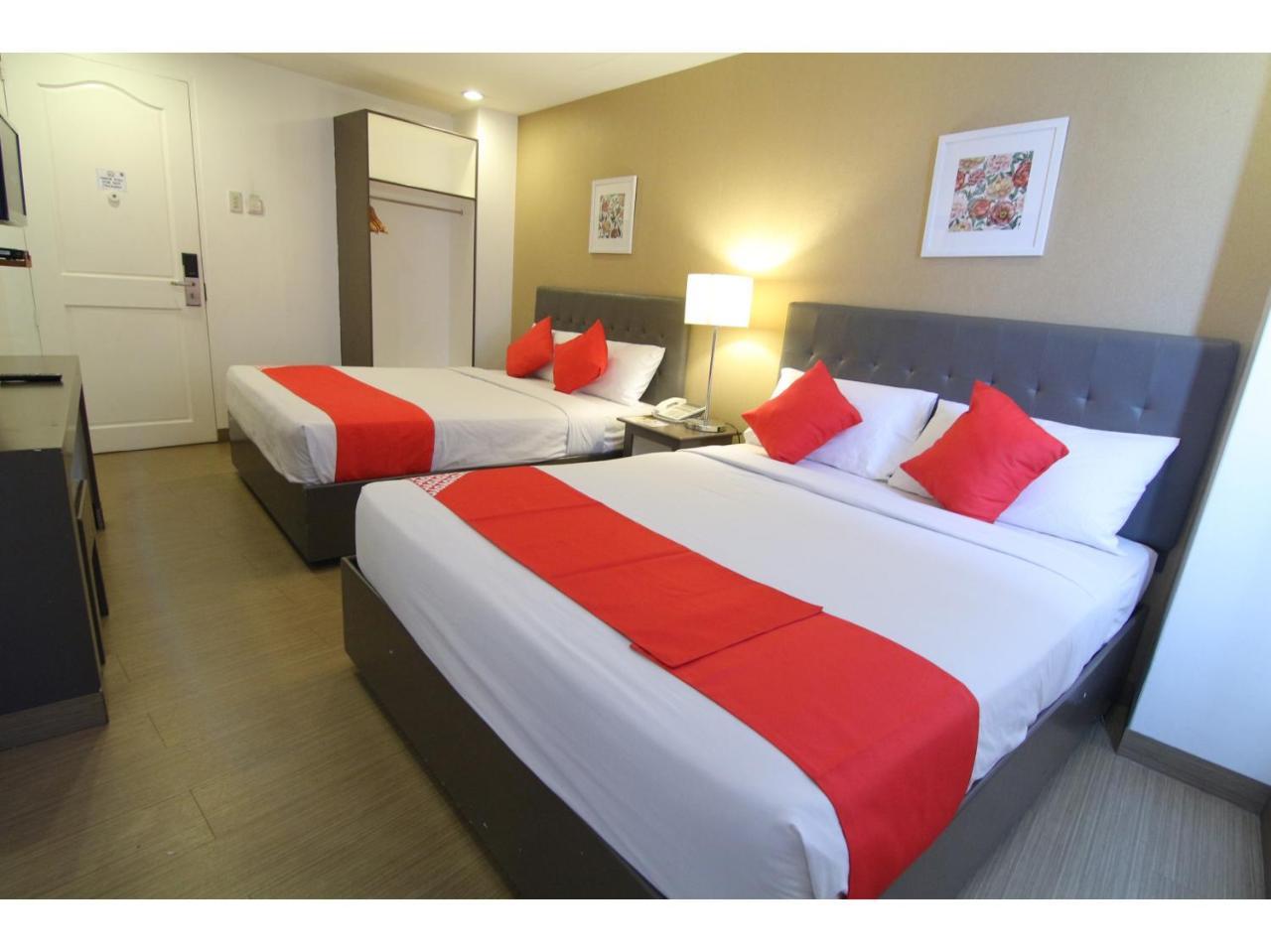 Oyo 24H City Hotel Near Makati Medical Center Makati City Kültér fotó