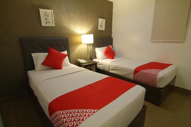 Oyo 24H City Hotel Near Makati Medical Center Makati City Kültér fotó